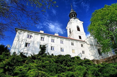 Obory, Parafia Pw. Matki Bożej Bolesnej