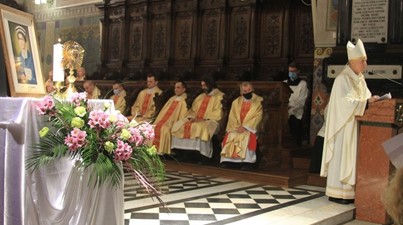 Ks. biskup Piotr Libera: chorzy potrzebują świadków Bożego miłosierdzia