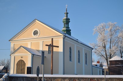 Szydłowo, Parafia pw. św. Marii Magdaleny i św. Kazimierza (fot. Konfawintersun)