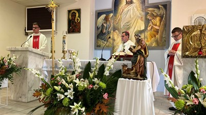 Ks. biskup Mirosław Milewski: kapelan pełni w szpitalu ogromną rolę