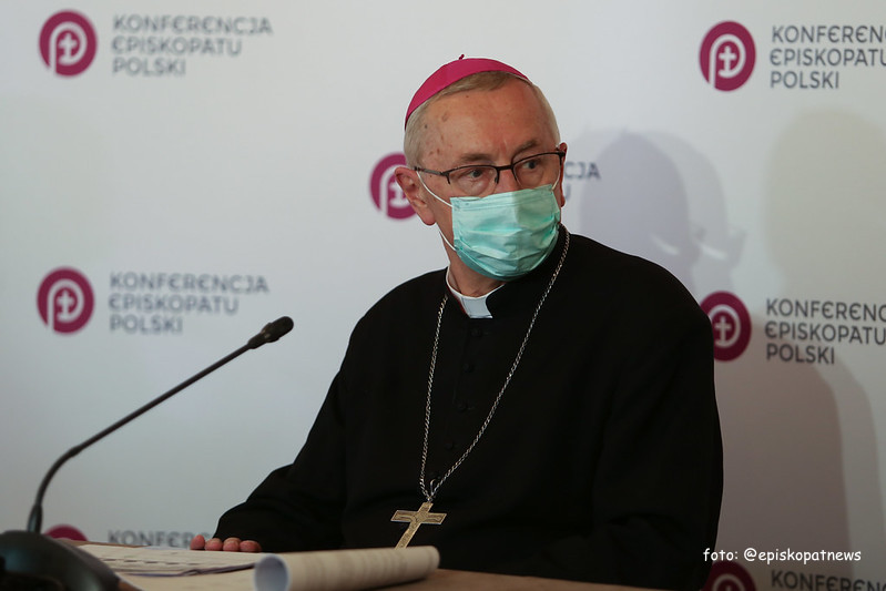 Apel Przewodniczącego Episkopatu w związku ze wzrostem zakażeń koronawirusem w Europie
