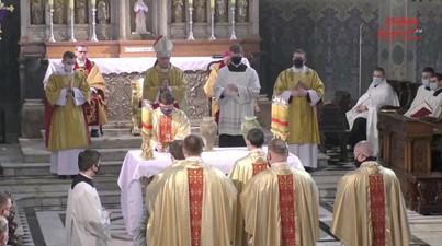 Ks. biskup Piotr Libera na Mszy Krzyżma: ewangelizować, to przekazywać Boskie miłosierdzie