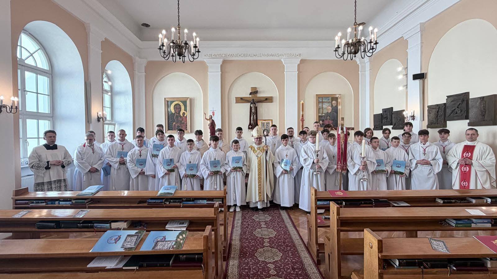 Nowi lektorzy i ceremoniarze w diecezji płockiej