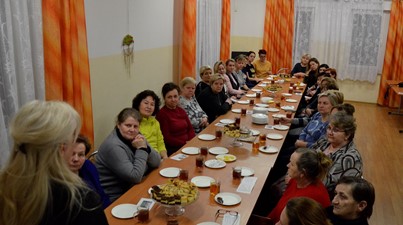 Spotkanie synodalne kobiet w parafii Dzierżenin  