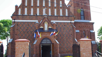 Poświęcenie odnowionych ołtarzy w Dzierzgowie