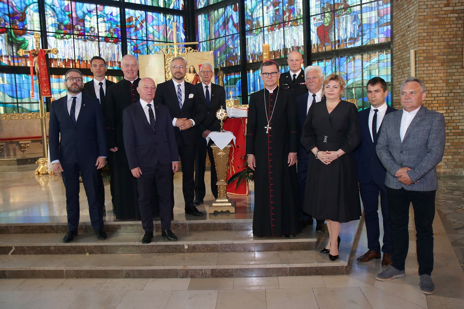 Wprowadzenie relikwii bł. ks. Jerzego Popiełuszki do parafii pw. św. S. Kostki w Rypinie