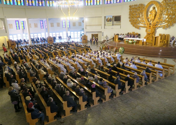 Płock. Epitafium ks. Piotra [Gość Płocki]