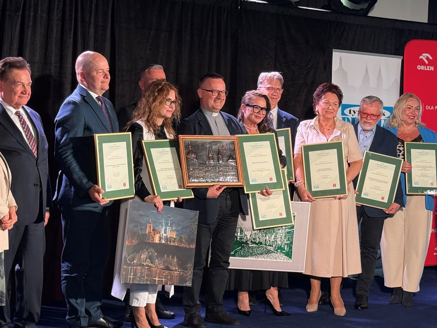 678980397 1389594953207182 93852482657251556 N