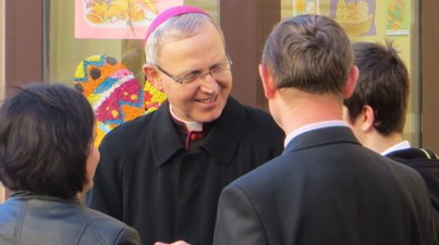 Ksiądz Biskup Piotr Libera spędzi pół roku w zakonie kamedułów